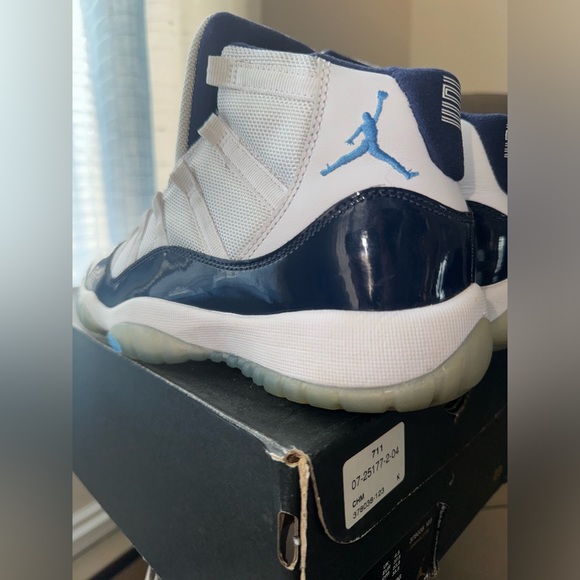 JORDAN 11 RETRO BG - Picture 4 of 6